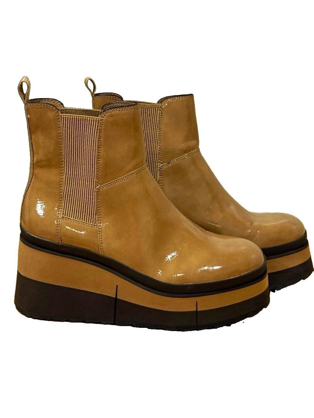 Naked Feet Guild Women’s 7.5M Khaki Chelsea Boots Wedge Platform 10230